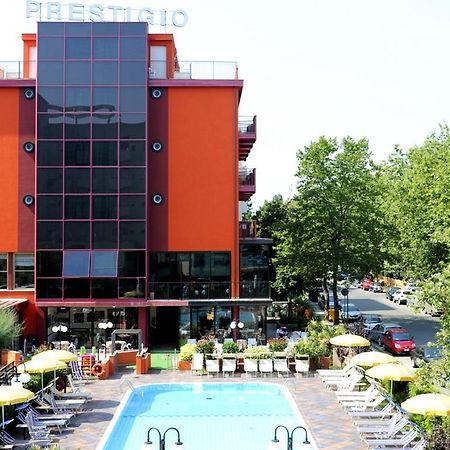 Hotel Prestigio Cesenatico Eksteriør billede