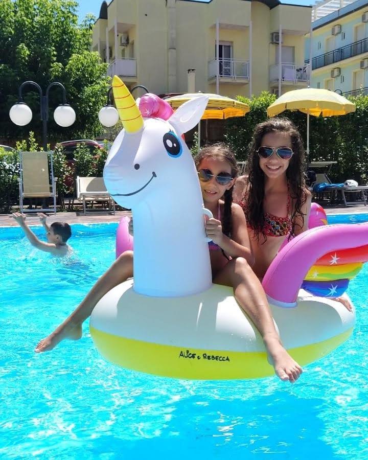 Hotel Prestigio Cesenatico Eksteriør billede