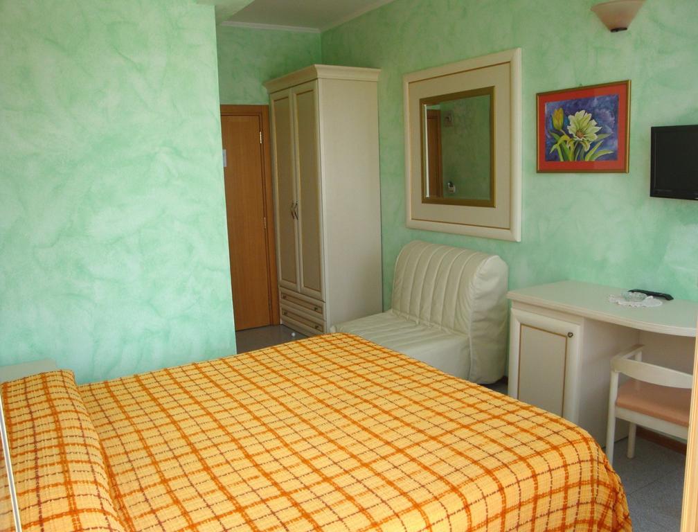 Hotel Prestigio Cesenatico Eksteriør billede